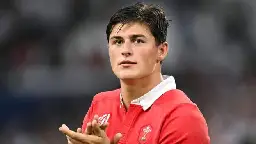 Wales' Rees-Zammit to leave rugby for NFL move