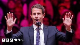 Tony Hinchcliffe: Backlash after comedian at Trump rally calls Puerto Rico 'island of garbage'