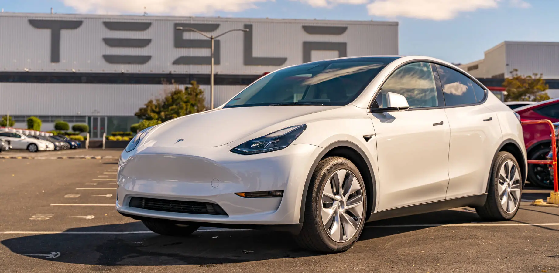 Tesla loses EV market dominance, falls below 50% in US