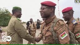 Niger, Burkina Faso and Mali form military pact – DW – 08/25/2023