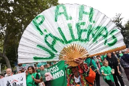 Thousands march in Spain to demand affordable housing