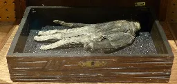 Hand of Glory - Wikipedia