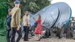 UFOs go down at the 2022 Goodwood Revival | GRR