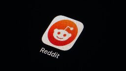 FTC probing Reddit plan to let AI firms use user-generated content to train software