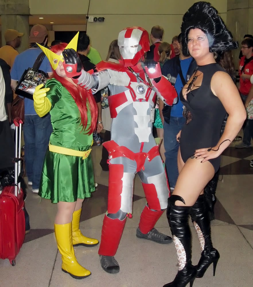 2011 Cosplay: Marvel Girl Jean Grey, Iron Man, Lilandra - NYCC, USA