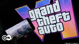 'Grand Theft Auto VI' trailer drops with 2025 release date – DW – 12/05/2023