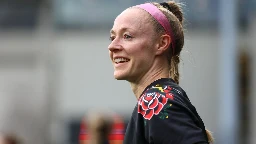 Free agent Sauerbrunn stays with Portland Thorns, signs new contract