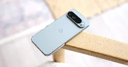 Pixel 9 can't use wired charging with Battery Share active, no Fold support