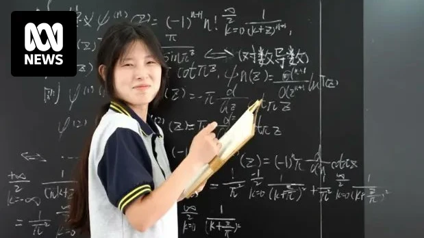 Vocational school student stuns China by besting university competitors in a maths contest