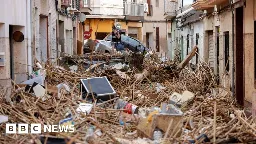 Timing of Spain flood alert under scrutiny as blame game rages