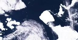 World's largest iceberg breaks free, heads toward Southern Ocean