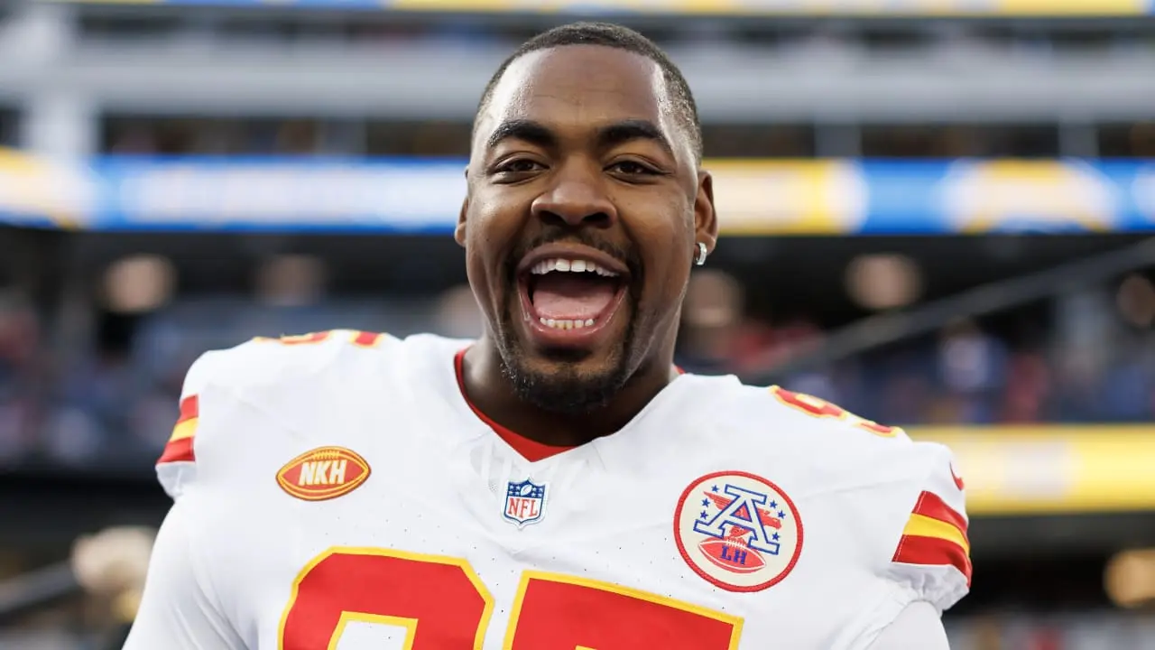 Chiefs, Chris Jones agree to five-year deal with practically $95 million guaranteed