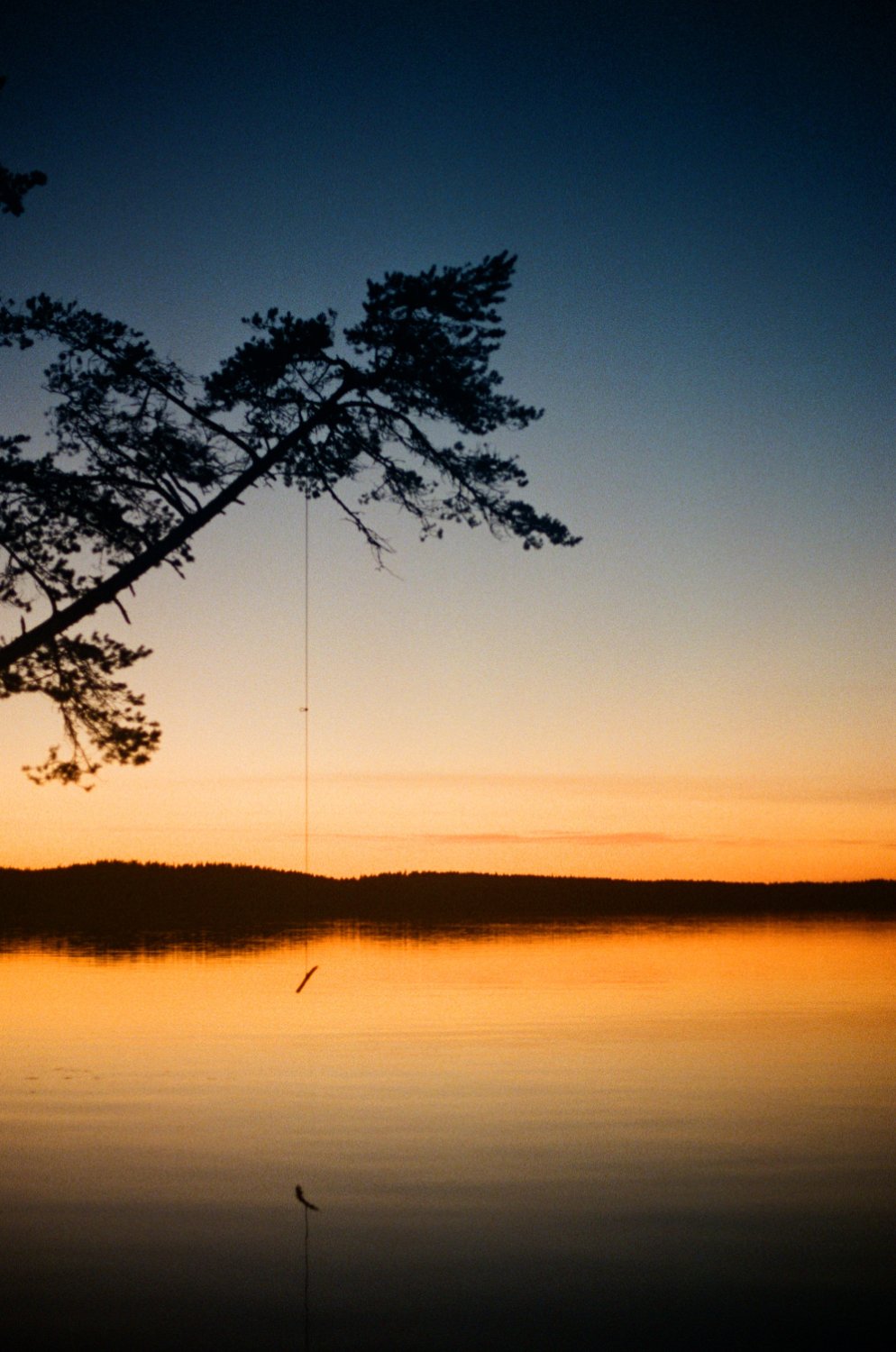 Karelia sunset. Canon AE-1, 50mm, 1:2, Kodak porta 400