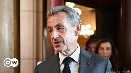 France: Sarkozy loses appeal, must wear electronic ankle tag – DW – 12/18/2024