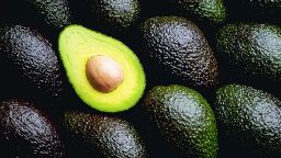 Highway bandits in Mexico make off with 40 tons of avocados
