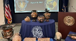 Italy gets back 266 antiquities from New York seizures after collector approaches Houston museum