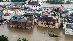 Zu laxer Hochwasserschutz: Niederbayerische Landräte laufen gegen Aiwanger Sturm