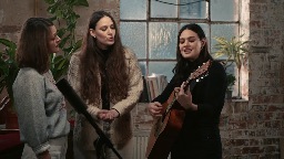 The Staves – Home Alone Too (Live)