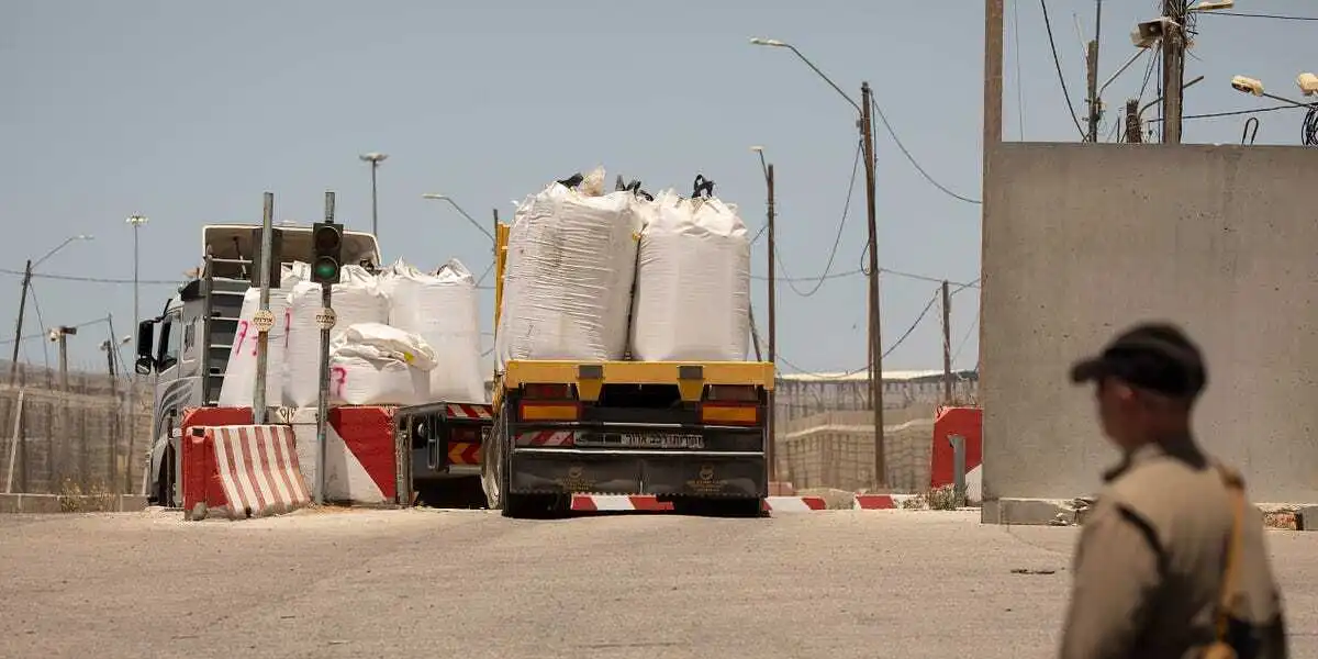 Gaza Security Forces Ambush Gang Accused of Looting Aid with Israeli Support