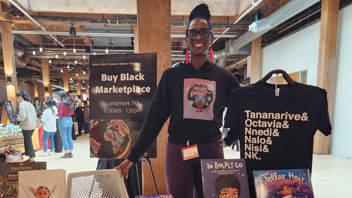 Sistah Scifi is behind those book vending machines in Oakland and Seattle