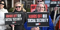 Trump Eyes Social Security Cuts By Slashing Payroll Tax | Common Dreams