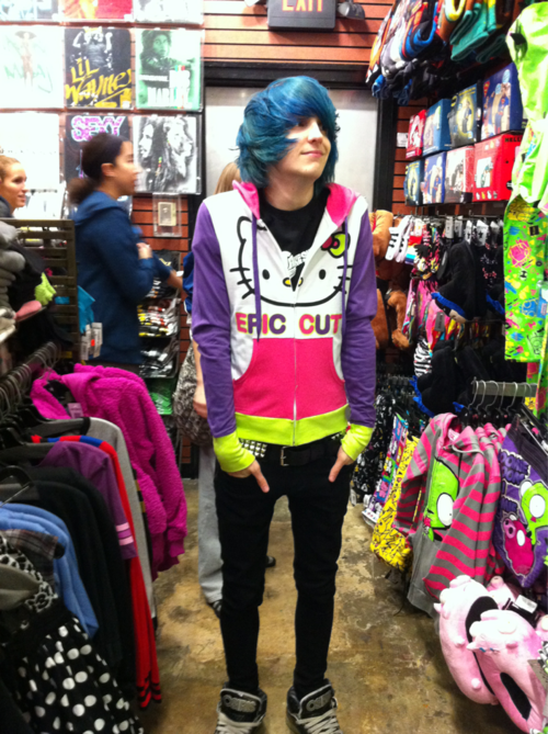 Another satisfied Hot Topic customer