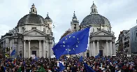 Tens of thousands join pro-Europe rally in Rome, amid worries over rearmament