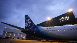 Boeing pays Alaska Airlines $160 million in compensation for the blowout of a panel during flight