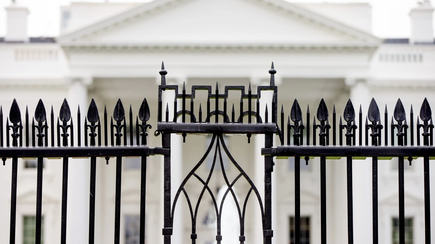 A driver dies after crashing into a security barrier around the White House complex, authorities say