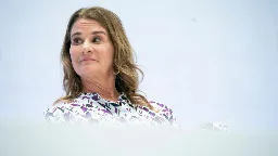 Melinda French Gates, going solo, aims to influence reproductive rights in the U.S.