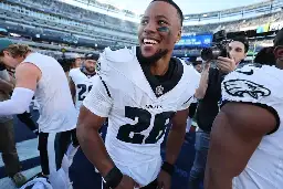 Will Saquon Barkley and Derrick Henry help change the free agent market for NFL running backs? Barkley hopes so.