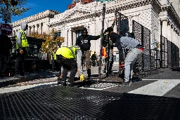 Ring of steel installed around White House as police brace for violence