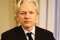 Assange está livre! Finalmente! - O Cafezinho
