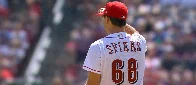 Spiers tosses a gem, Reds offense goes off in a 9-4 win - Redleg Nation