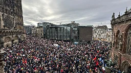Ticker zum Nachlesen: Rund 50.000 Menschen demonstrieren gegen rechts