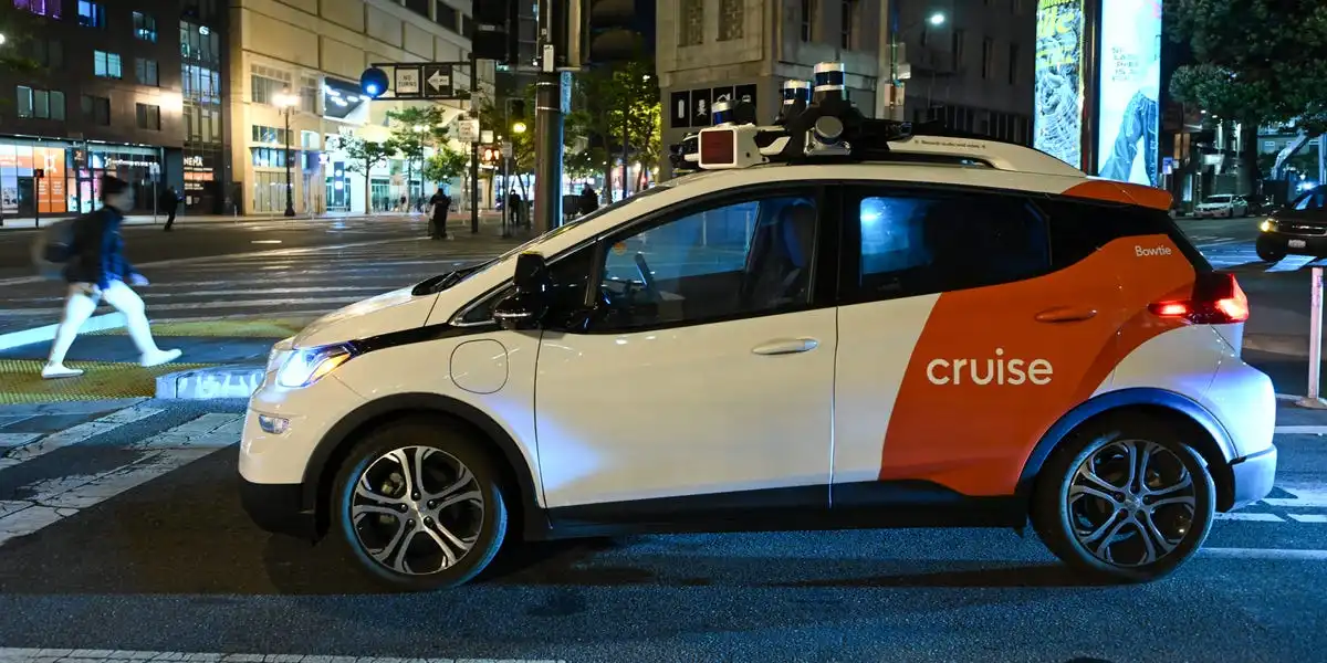 Sex in self-driving cars: Passengers are reportedly hooking up in San Francisco's driverless taxis