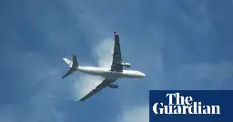 Mexico flight crew detains passenger who tried to divert plane to US