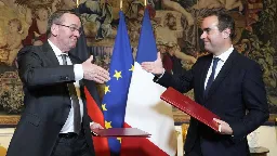 'Tank of the future': France and Germany sign new arms deal