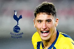Tottenham in talks to sign highly rated Argentine striker Alejo Veliz