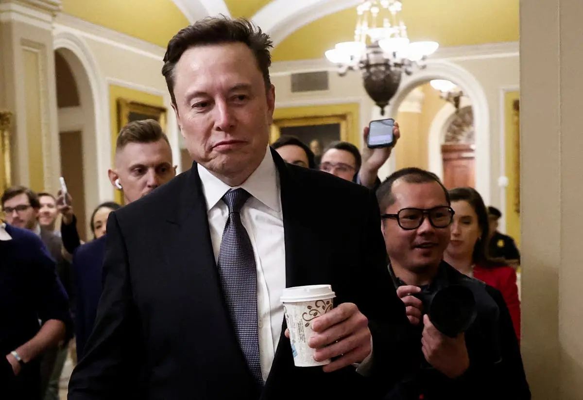 Elon Musk calls homelessness a ‘lie’ and ‘propaganda’ — and Trump is listening