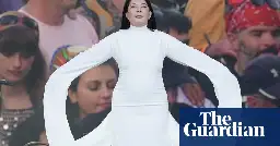 ‘Give unconditional love to each other’: artist Marina Abramović silences Glastonbury for seven minutes