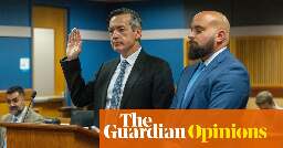 Why are so many of Trump’s supposed loyalists flipping on him? | Moira Donegan