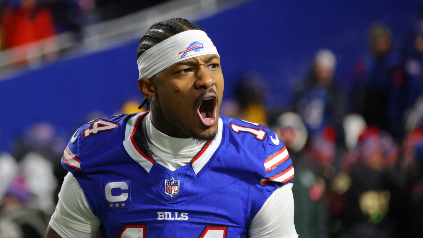 Bills trade Stefon Diggs to Texans