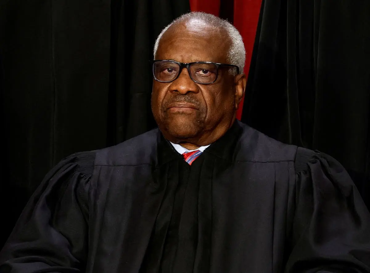 Clarence Thomas faces fresh calls to resign after more billionaire gifts revealed