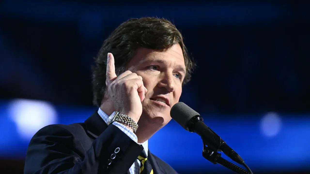 “You’ve Been a Bad Little Girl”: Tucker Carlson Gave the Most WTF Speech of All Time at a Campaign Event for Trump