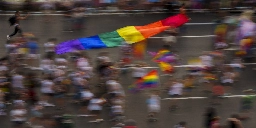 L'importanza della visibilità per le persone LGBTQ+ - Il Post