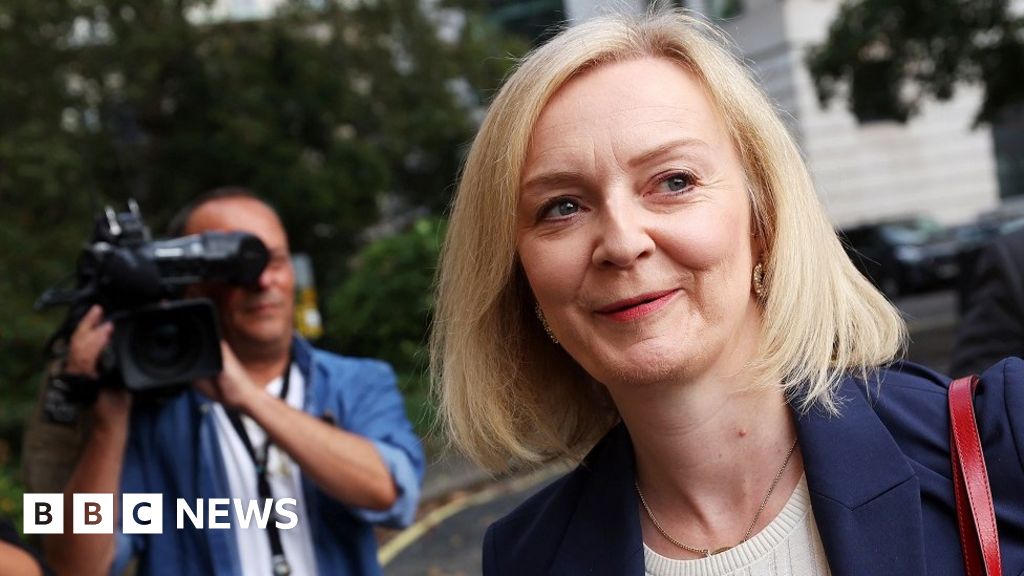 Liz Truss unveils resignation honours list - BBC News