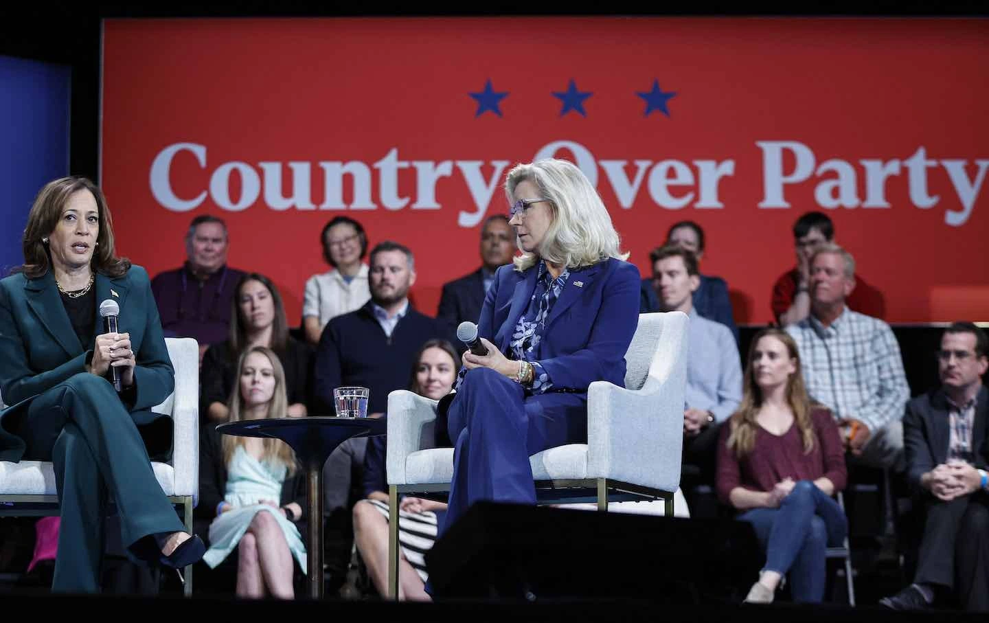 Liz Cheney Was an Electoral Fiasco for Kamala Harris