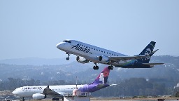 Alaska Airlines says it's buying Hawaiian Airlines in $1.9 billion deal