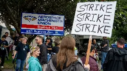 Boeing workers overwhelmingly reject contract, prepare to strike